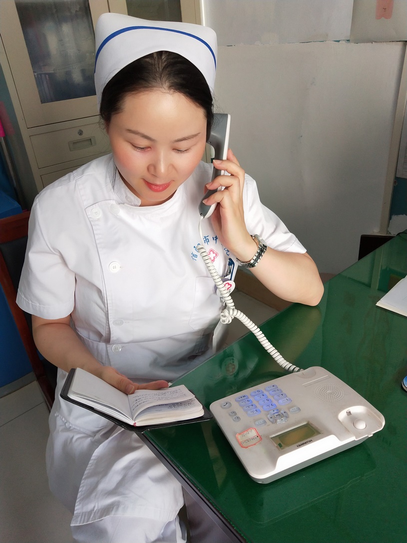 信陽市中醫(yī)院開展門診患者滿意度調(diào)查測評電話回訪工作，促進門診工作質(zhì)量提升