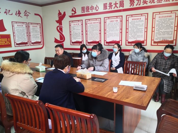 “社區(qū)吹哨，干部報(bào)到”市中醫(yī)院發(fā)動(dòng)群眾織牢疫情防控前沿陣地“鐵絲網(wǎng)”
